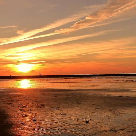 Luettje Huus Frieda Mit Strandkorb Am Strand Von Mai Bis September Apartment คุกซ์ฮาเวน ภายนอก รูปภาพ